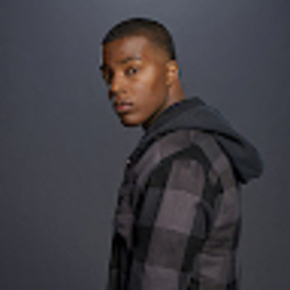 Meet your Posher, Mikyle - Picture 1 of 1